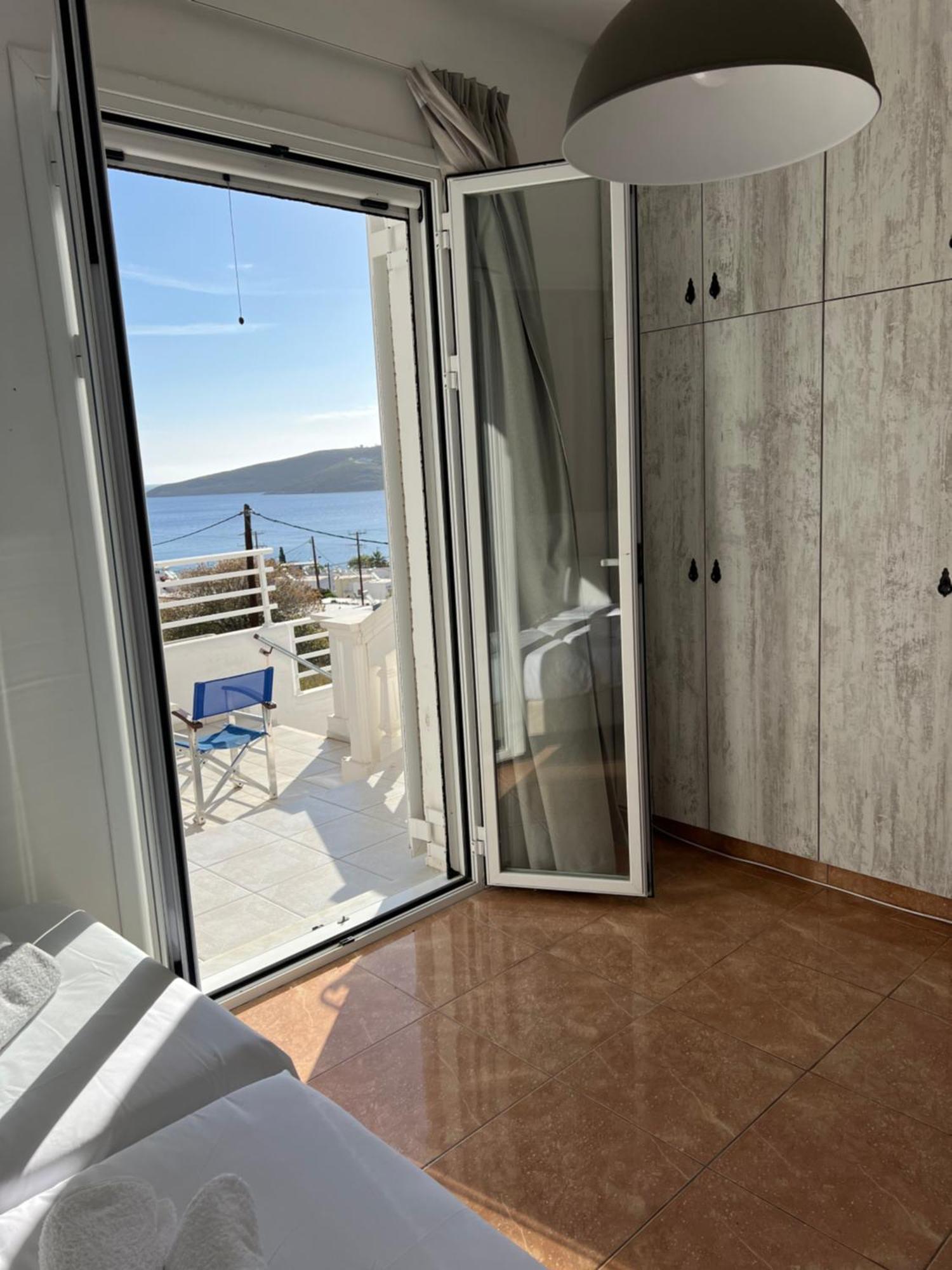 Livadia  Nikos Studios מראה חיצוני תמונה