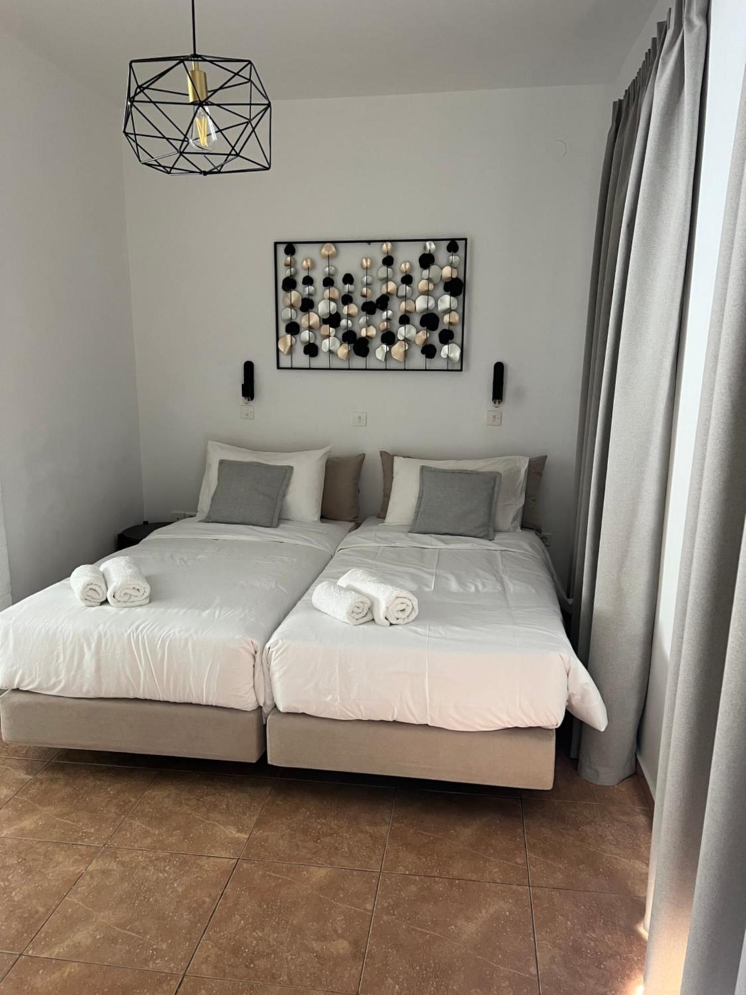 Livadia  Nikos Studios מראה חיצוני תמונה