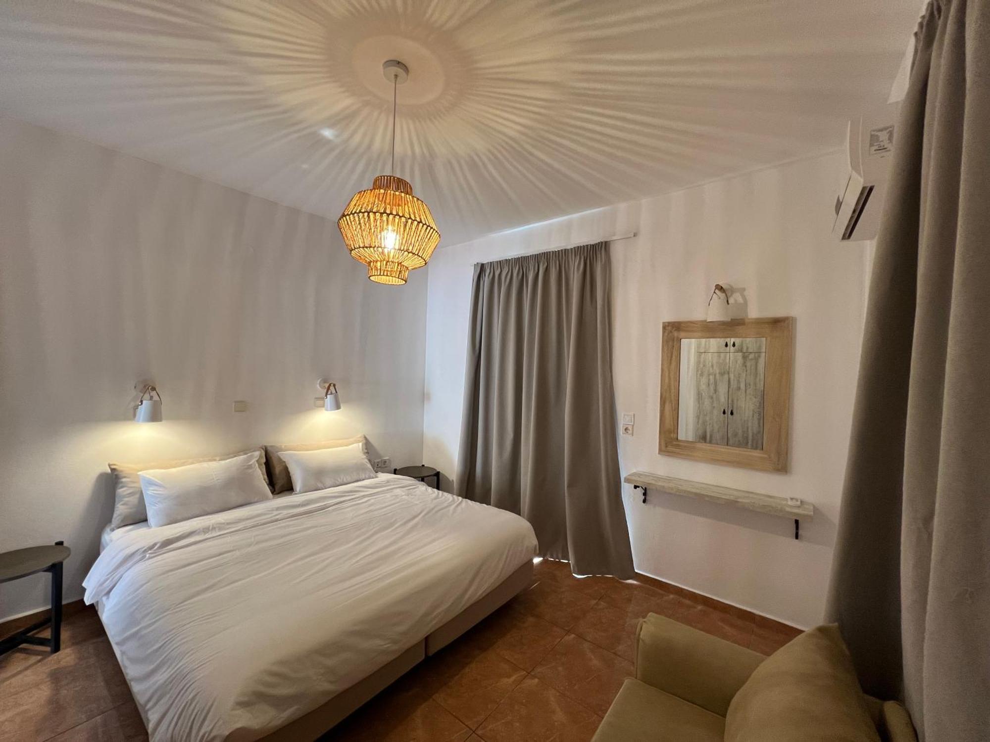 Livadia  Nikos Studios מראה חיצוני תמונה